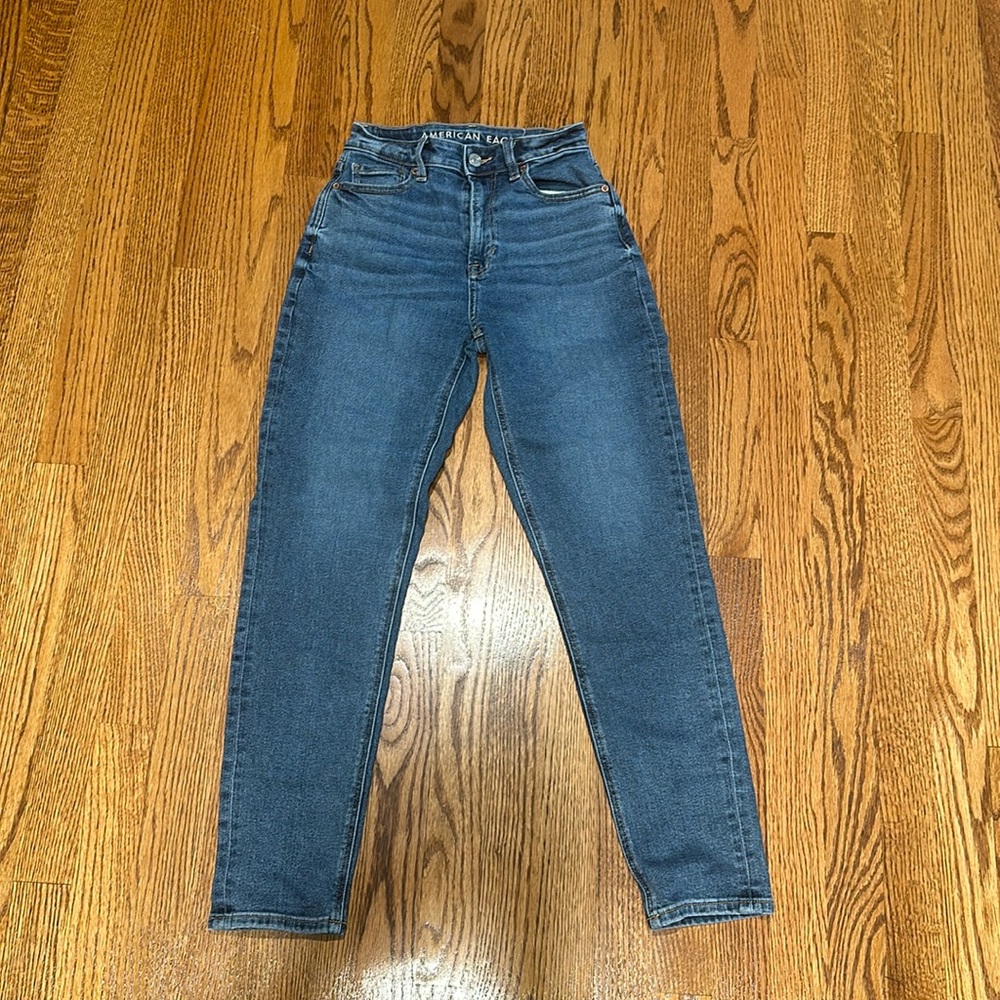 High Rise American Eagle jeans.